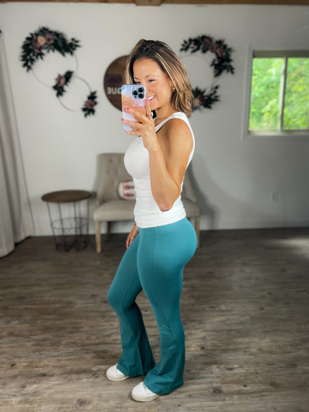 Flared Yoga Pants (Teal) – Sunday's Best Boutique