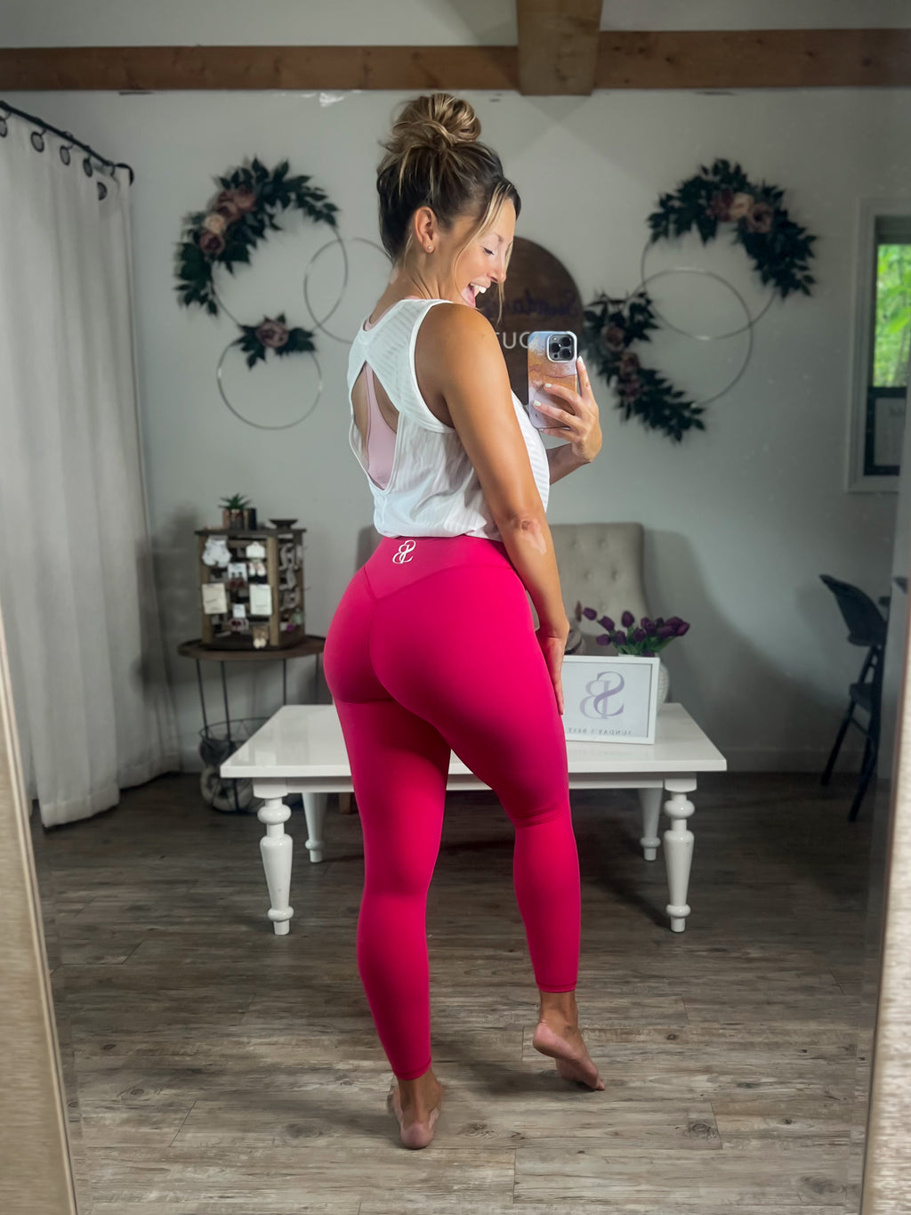 Formed To Fit Seamless Leggings (Rose Red)