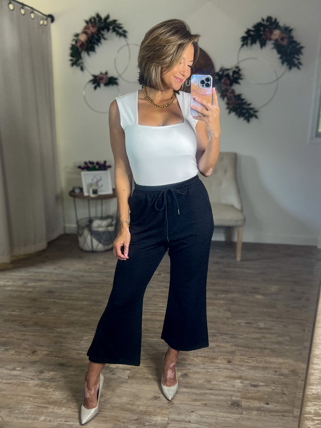 Gloria Textured Cropped Pants