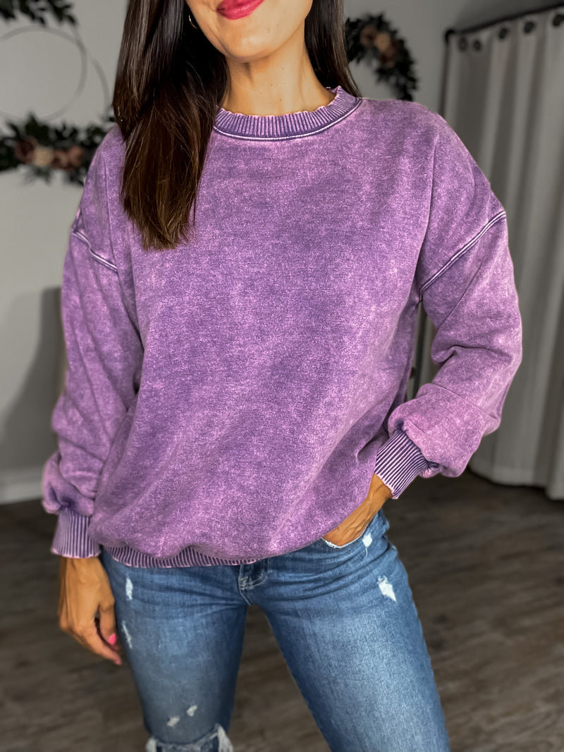 Essential Mineral Wash Sweatshirt (Purple)