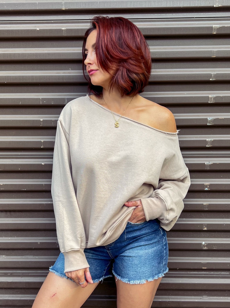 Camden Off The Shoulder Raw Hem Sweatshirt (Taupe)