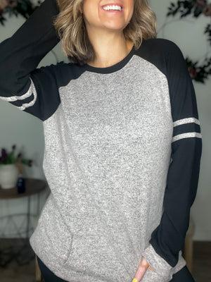 Varsity Hacci Pullover