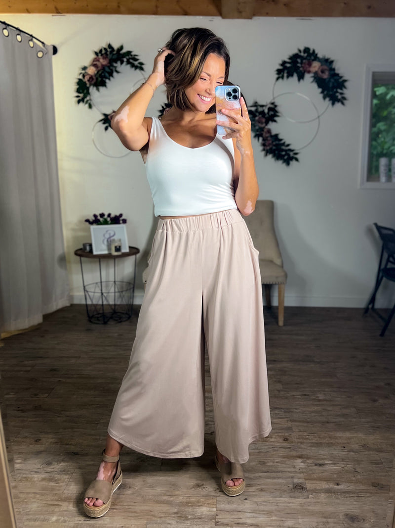 Lovey Loose Cropped Pants