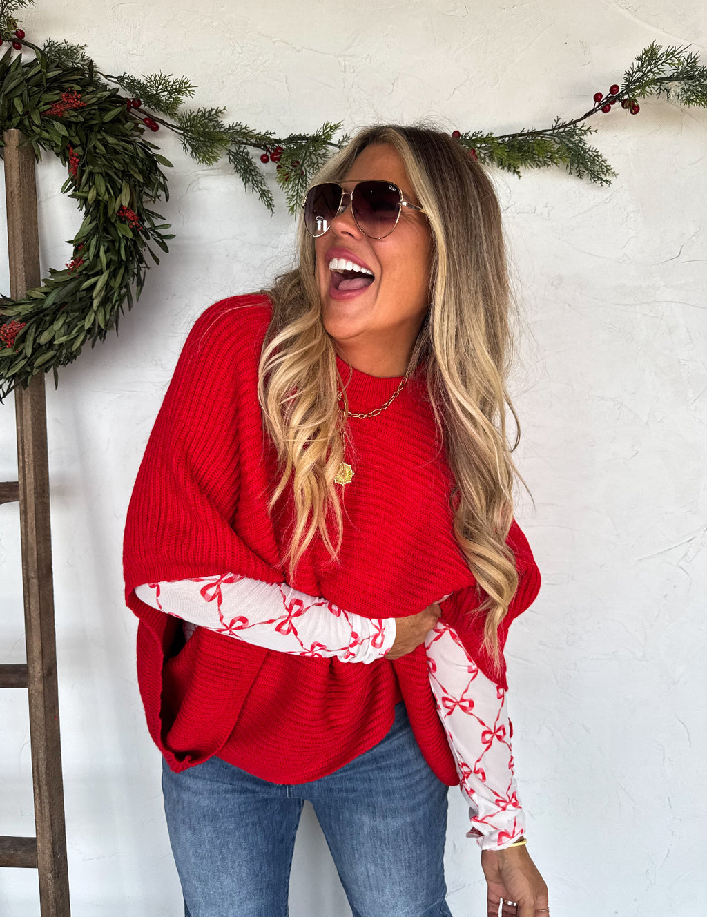 Lolo Sweater Poncho (Red)