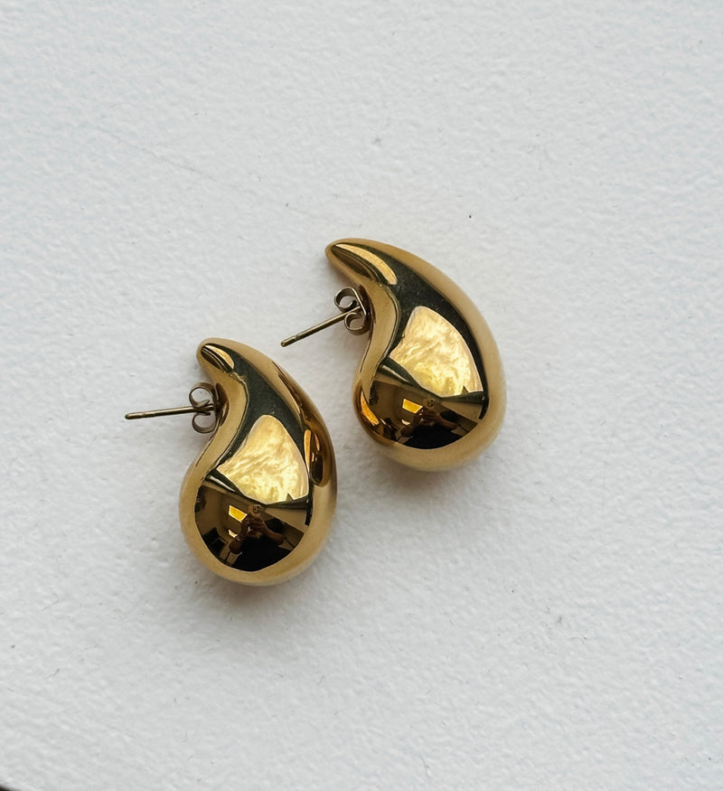 Darling Drop Earrings (Gold)