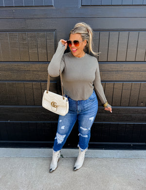 Lainey Curve Hem Ribbed Top (Olive)