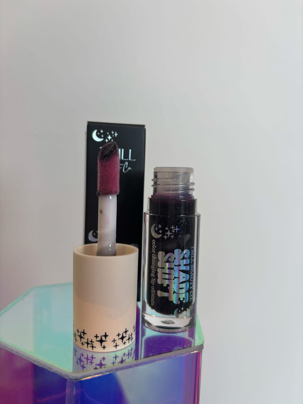 Shade Shift PH- Powered Lip Oil