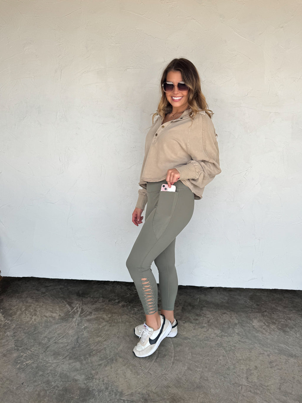 Seamless Criss Cross Leggings (Olive)