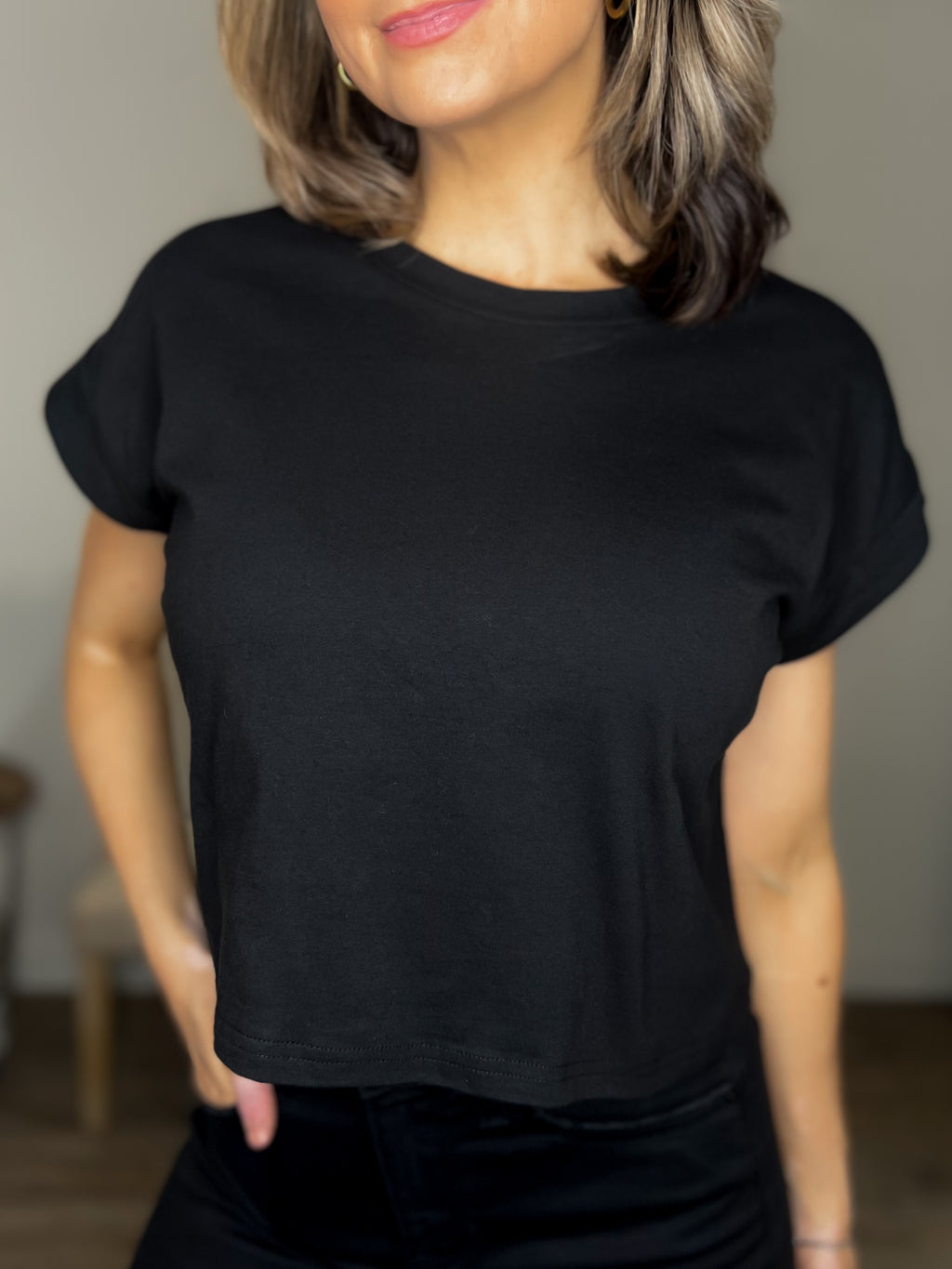 Classic Cropped Tee (Black)
