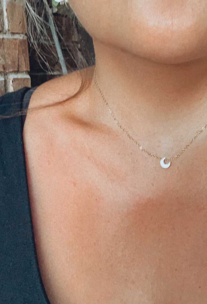 Mini Moon Necklace (Gold)