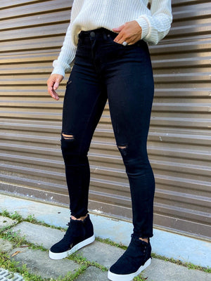 Distressed But Not A Mess Jeans (Black)