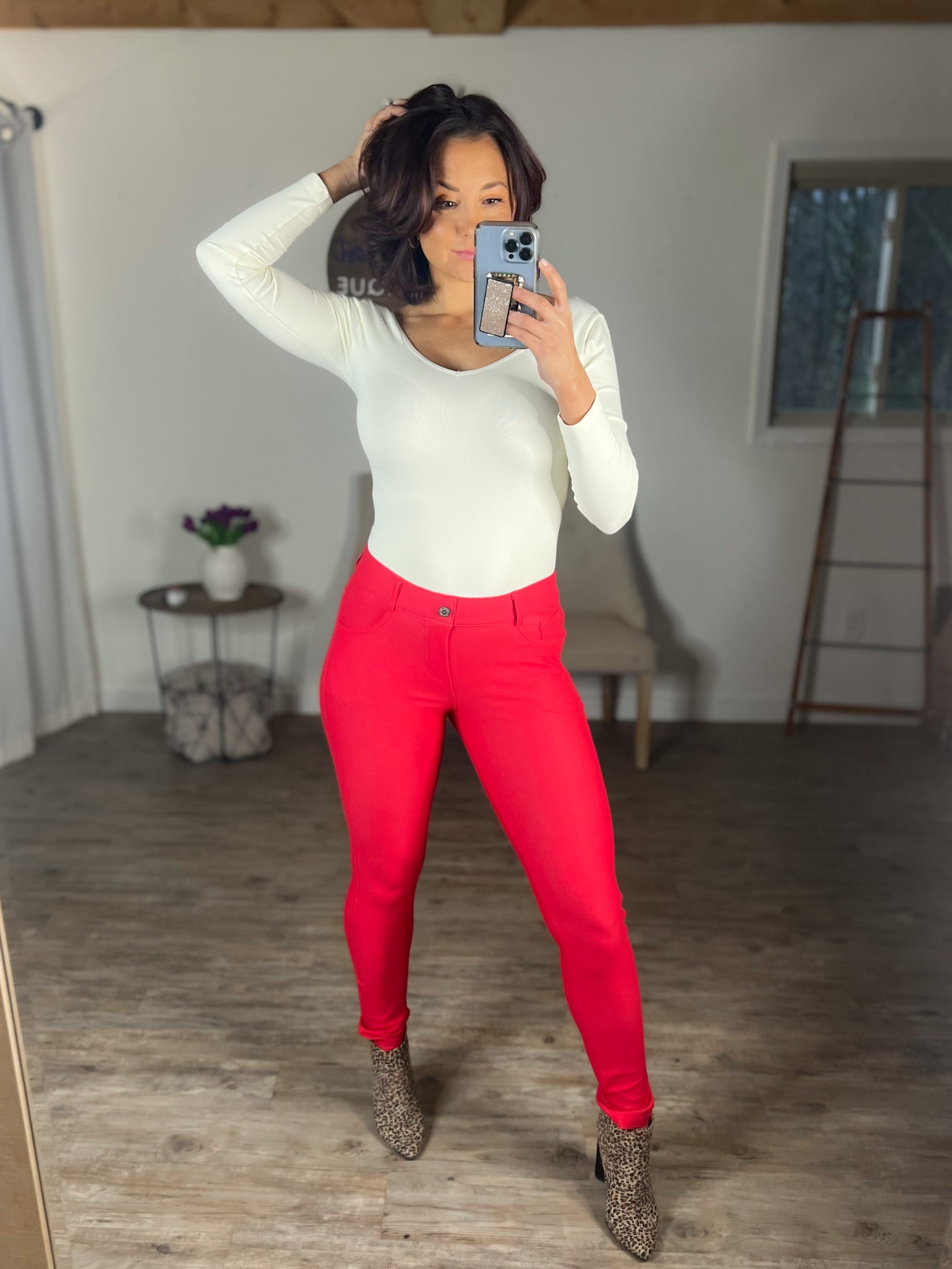 Feel The Stretch Pants (Red) – Sunday's Best Boutique
