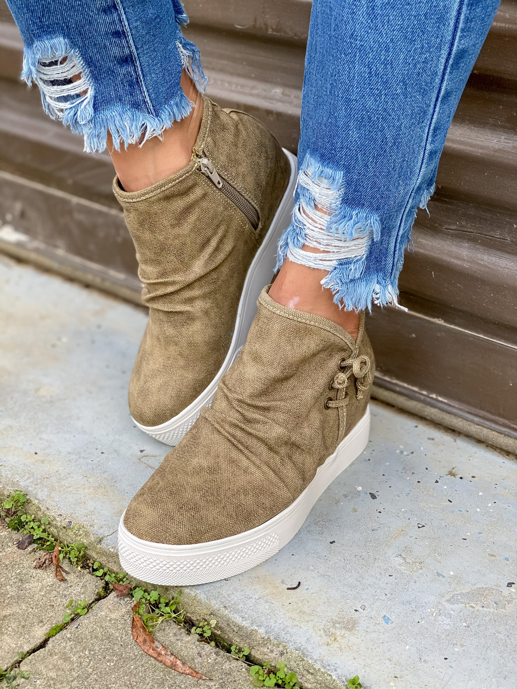New Heights Wedge Sneaker (Taupe Canvas)