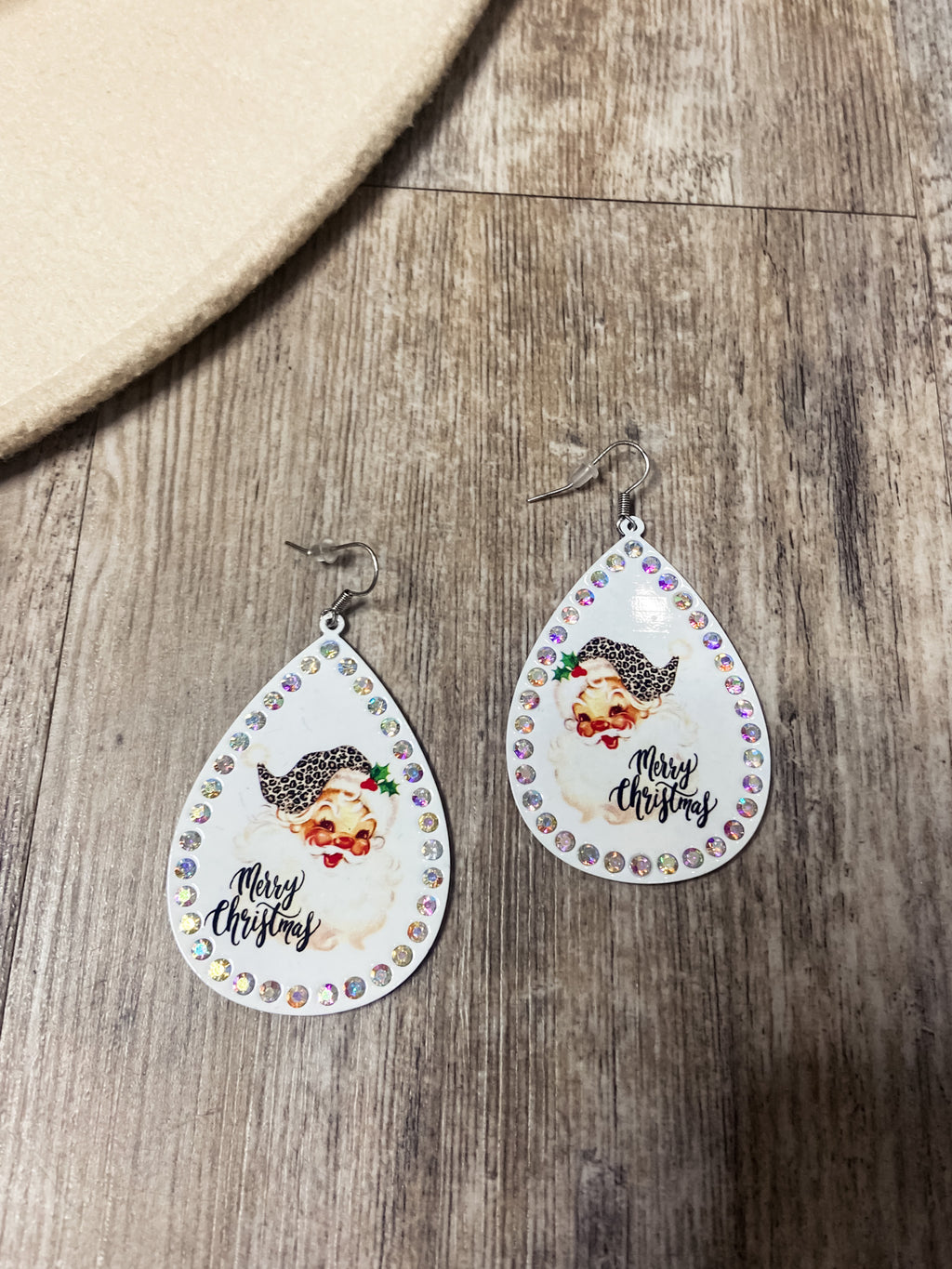 Vintage Santa Earrings (White)
