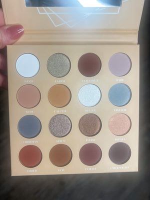 Bare With Me Eye Palette